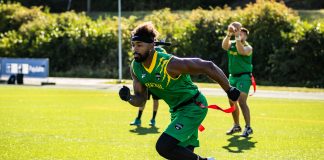 Victor Hugo "Mega", em treino no Mundial de Flag Football 5x5 na Finlândia. Foto: Grasiela Gonzaga