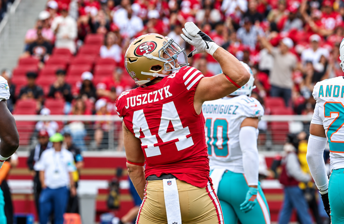 Comemoração rotineira de Juszczyk que dessa vez sofreu punição da NFL. (Imagem: Divulgação)
