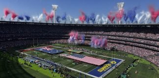 Mais de 100 mil pessoas lotam estádio na Austrália no jogo da NFL. (Foto: Cam Inman)