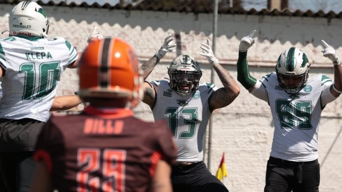 Athos Daniel, o “The King”, #13 abriu o placar no primeiro quarto e celebrou com sua tradicional comemoração. (Foto: Guilherme M. Santos)