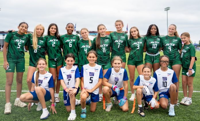 Em Nova York, o flag feminino já possui campeonato estadual e 66 equipes de Long Island participaram da temporada com apoio da NFL. (Imagem: Divulgação Long Island Venom)